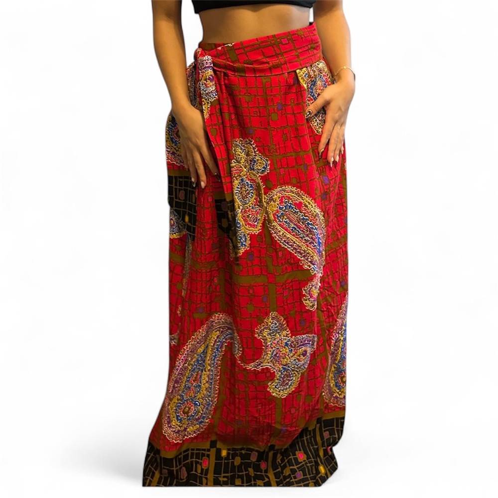 Elegant Red Paisley Maxi Skirt